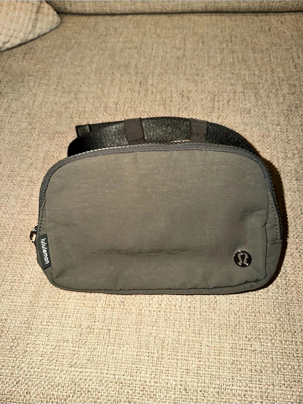 LULULEMON GRAY SAGE EVERYWHERE BELT BAG CROSSBODY WORN ONCE